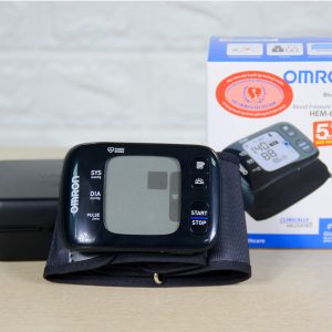 Máy đo huyết áp Omron HEM-6232T